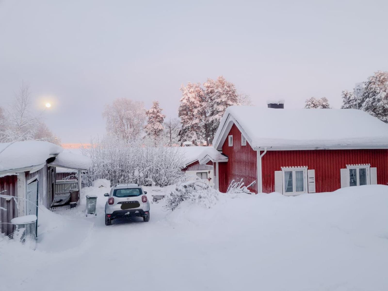 Arctic Circle Cabin Överkalix Esterno foto